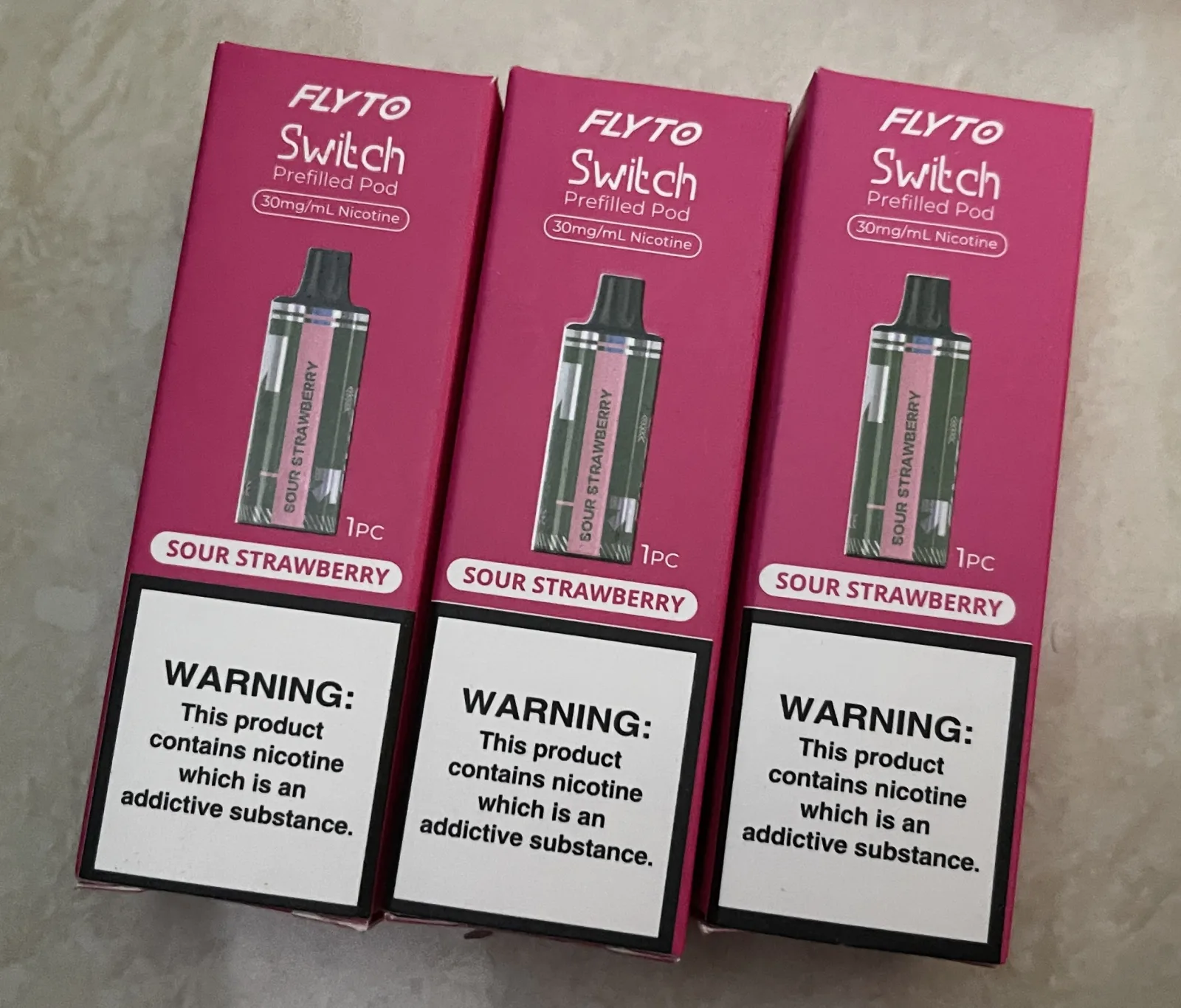 FLYTO Switch Prefilled Pod – Sour Strawberry Flavor product image 3